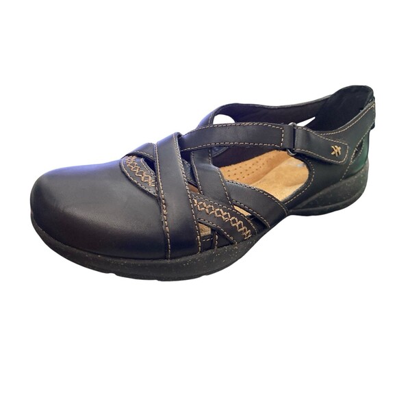 Clarks Mary Jane Slip On Shoes - Picture 1 of 12
